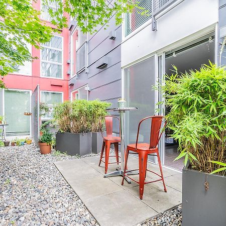 One Bedroom Luxury Apartment Seattle Esterno foto